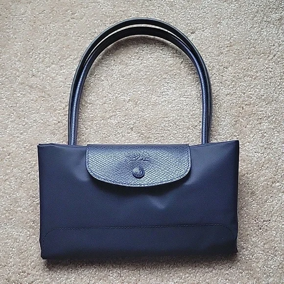 Longchamp Le Pliage Special Edition w/silver Eiffel Tower Embroidery - Picture 2 of 9